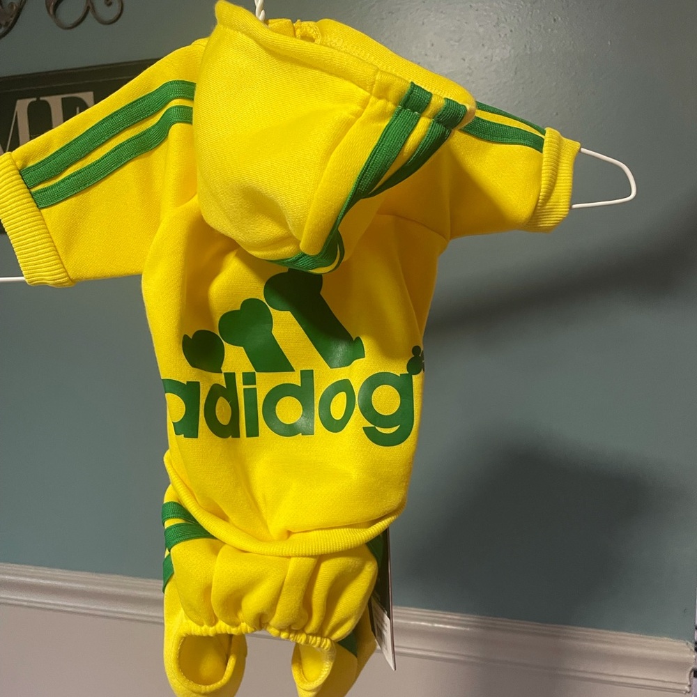 Doggy one-piece sports outfit